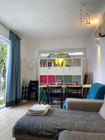Getwet Surfcamp Bed & Breakfast Costa da Caparica Exterior photo